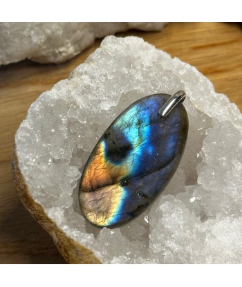 Pendentif Labradorite en Argent 925 rhodié brillant des détails fins