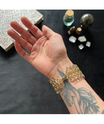 Chainmail bracelet European 4 in 1 stainless steel and 18k gold plated cuff Les êtres humains sont 